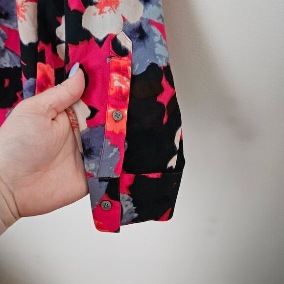 J.Crew Blouse Long Sleeve Floral Pink Purple Black Buttons Business Casual - Picture 4 of 9